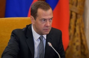 Д.Медведев расширил доступ малого бизнеса к крупным госзакупкам