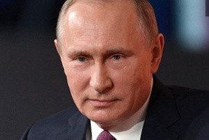 В России достаточное количество банков для развития экономики, заявил Путин